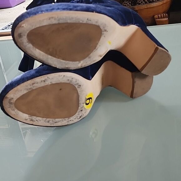 Polly Plume Crushed Blue Velvet and Leather Boots - Picture 11 of 12